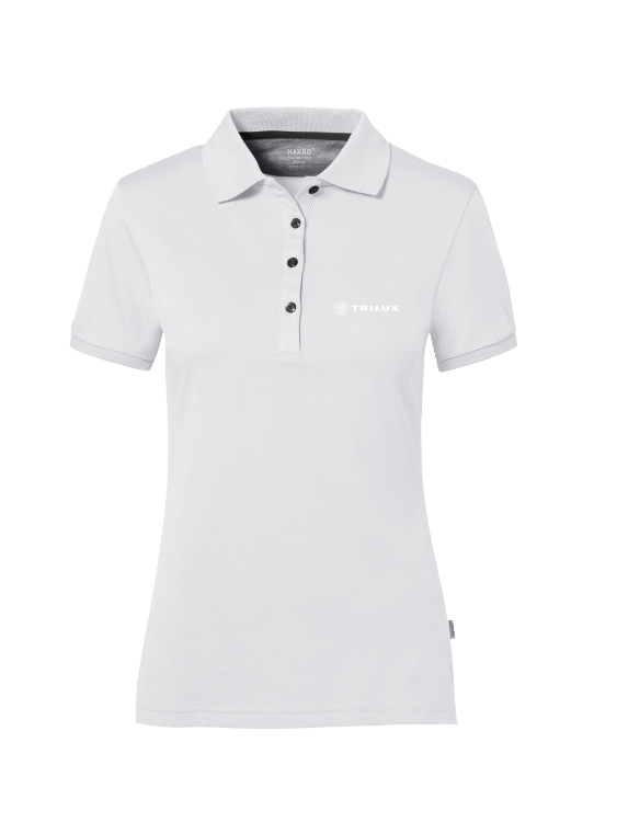 Weißes Poloshirt mit vier schwarzen Knöpfen, weißes TRILUX Logo auf der linken Brust